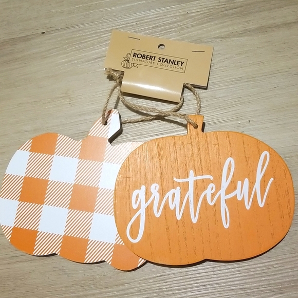 Grateful Fall Pumpkins Door Decor - Picture 1 of 5